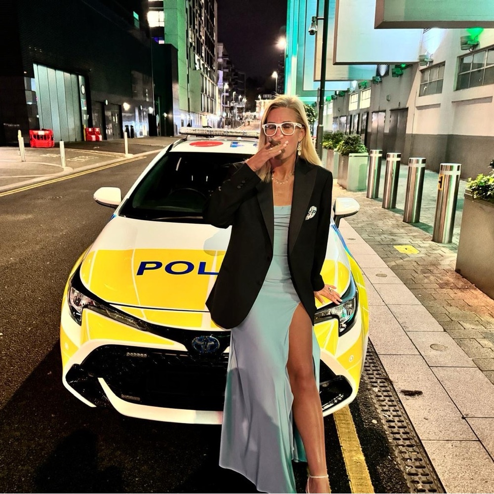 Meet your Posher, Brook